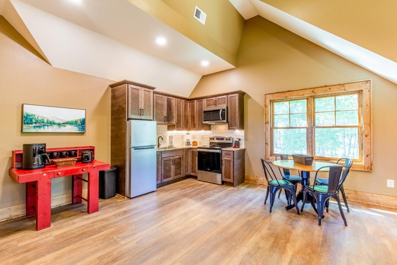 Cardinals Crest Apartment Glenville Luaran gambar